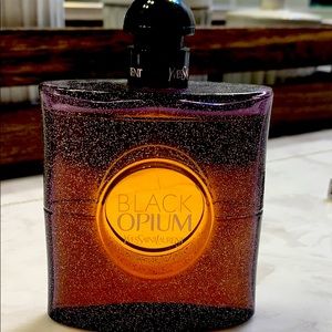 Yves Saint Laurent- Black Opium barely used